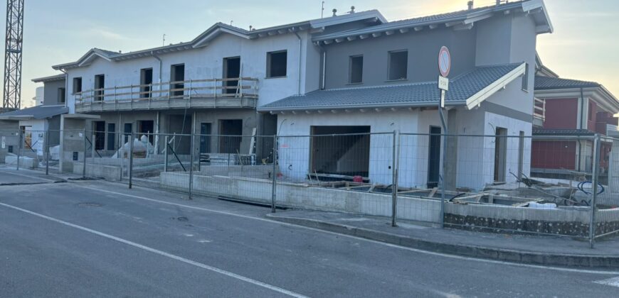 Ville a schiera Massalengo
