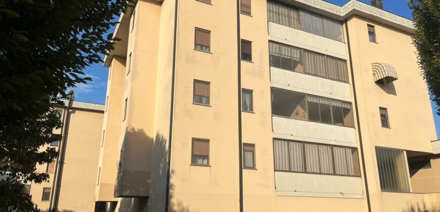 4 locali Tavazzano con Villavesco